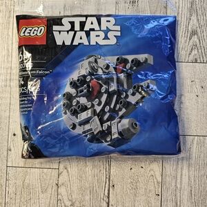 LEGO Star Wars Mini Millennium Falcon 74 Piece Set